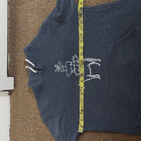 24 Peach farm animal stack pile graphic hoodie - Picture 14 of 16